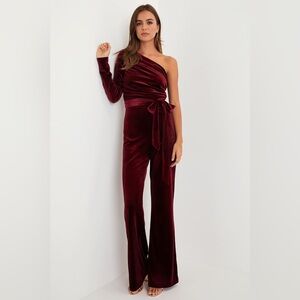 Lulu's Extraordinary Vibe Burgundy Velvet One-Shoulder Jumpsuit
